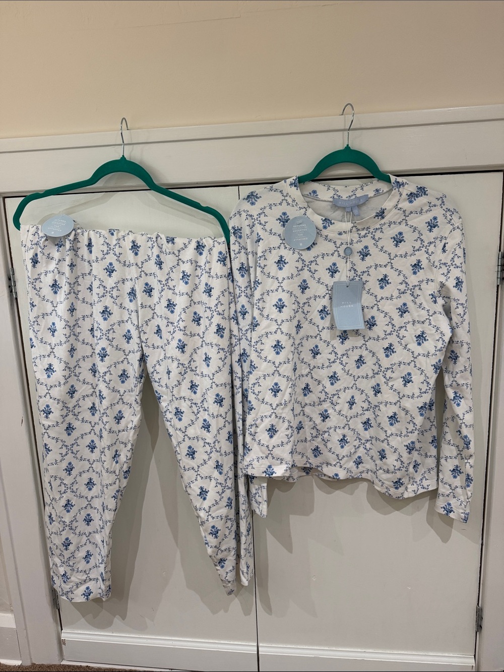 Women's White Pajama Set with Blue Floral Print - Long Sleeve Top & Pants